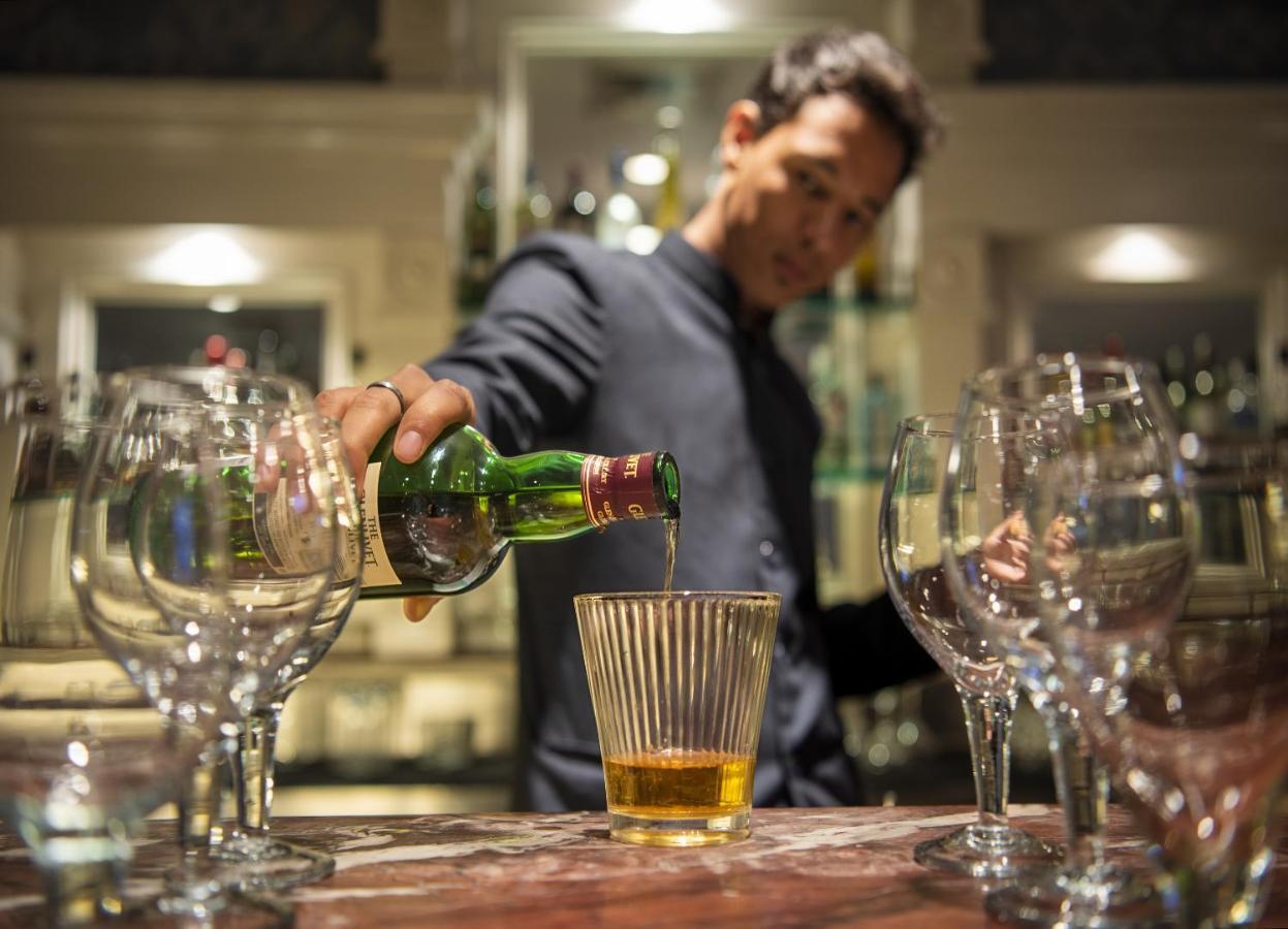 苏拉吉昆德萨罗瓦尔门廊酒店 新德里 外观 照片